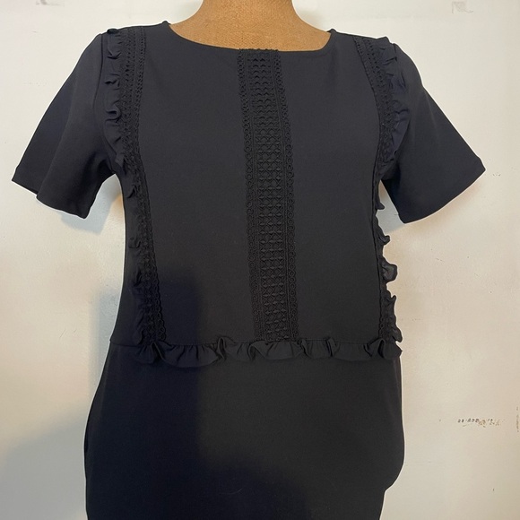 Ann Taylor black short sleeve top ruffles on front size small - Picture 2 of 5